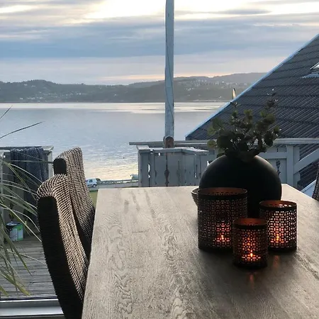 Strandhytte *