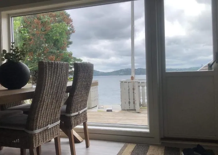 Feriehus Strandhytte *